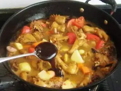 Make Family version of Xinjiang saute chicken step 11