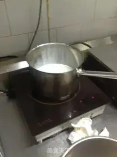 Make French stewed egg step 6