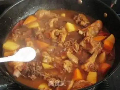 Make Family version of Xinjiang saute chicken step 12