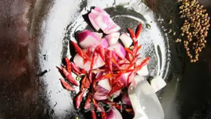 Make Spicy fried skin dregs step 8