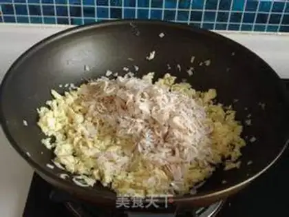 Make Radish shrimp skin and egg dumplings step 9