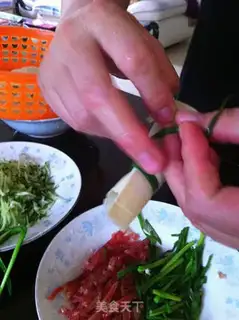 Make Bean skin sausage roll step 4