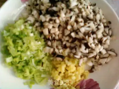 Make Mushroom pork bun step 3