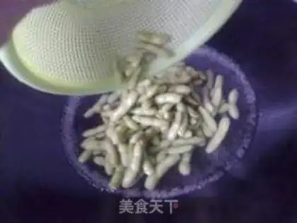 Make Chop pepper mixed with edamame step 1
