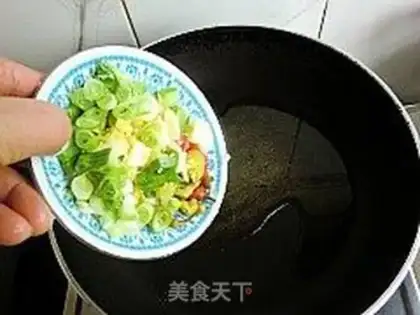 Make Fish-flavored lotus root slices step 5