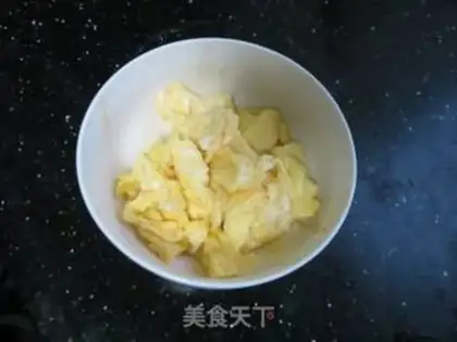 Make Fried rice with minced pork and egg step 0