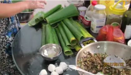 Make Rice cake wrapped in banana leaves step 10