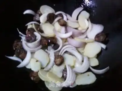 Make fried rice cake step 4