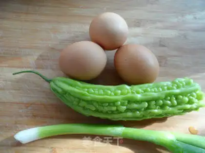 Make Balsam pear egg cake step 0