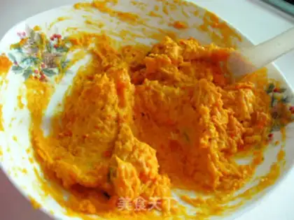 Make Pumpkin and bean paste balls step 0