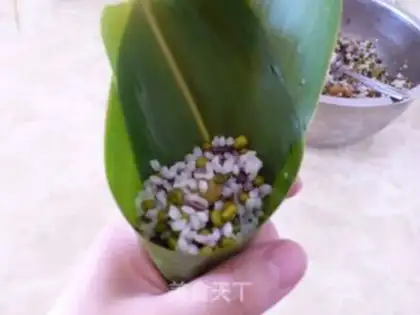 Make Purple glutinous eight-treasure rice dumplings step 8