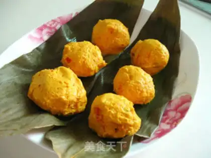 Make Pumpkin and bean paste balls step 4