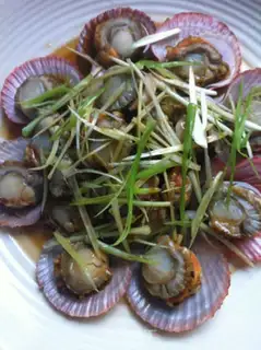 Make scallop with oil step 5