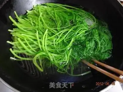 Make fried dumplings with fennel and beef step 1