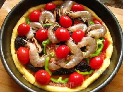 Make Seafood Supreme Pizza step 7
