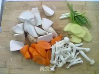 Make Refreshing squab soup step 1