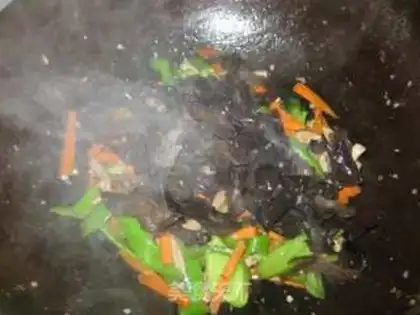 Make Spicy shredded pork step 6