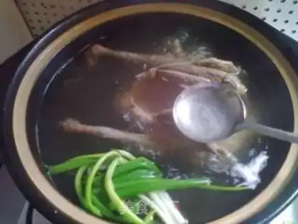 Make Refreshing squab soup step 3