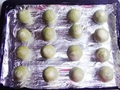 Make Matcha crisp step 15
