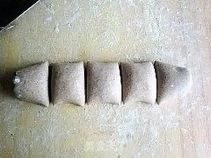 Make Sorghum coarse grains steamed buns step 5