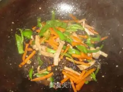 Make Spicy shredded pork step 7