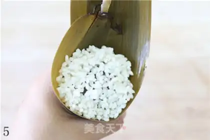 Make Steamed buns with onion and pork step 10