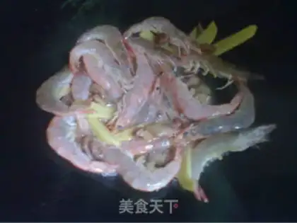 Make Seafood rice noodles step 5