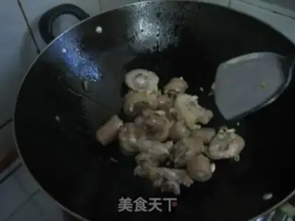 Make Red-burned pigtails step 1