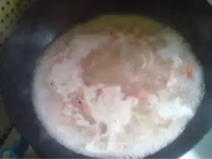 Make Seafood rice noodles step 8