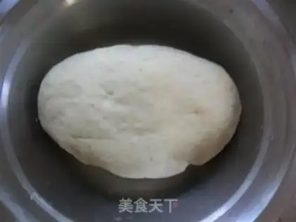 Make Honey bean caterpillar bread step 2