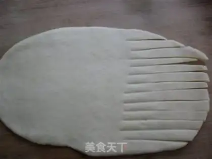 Make Honey bean caterpillar bread step 5