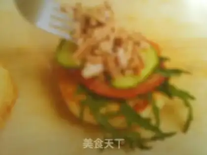 Make Little tuna burger step 3