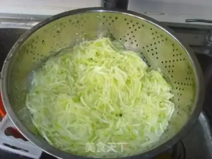 Make Shui-fried dumplings step 1