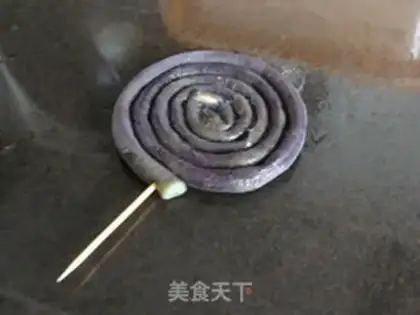 Make Sodium rolls step 4