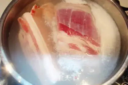Make Noodles with fried sauce with pork belly step 0