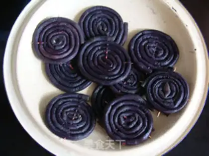 Make Sodium rolls step 6