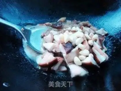 Make Garlic chicken leg meat step 5
