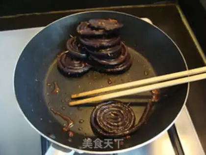 Make Sodium rolls step 8