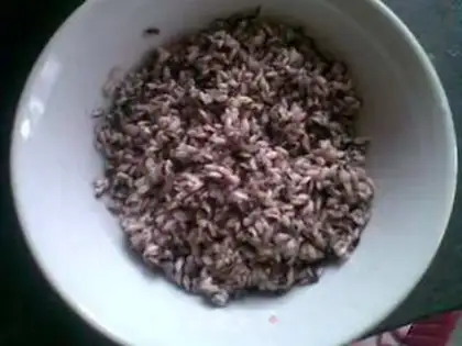 Make Black bean and peanut rice dumplings step 1