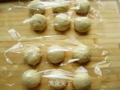Make red bean bread step 4