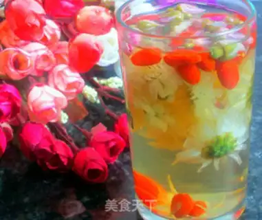 Make The chrysanthemum makes tea step 5
