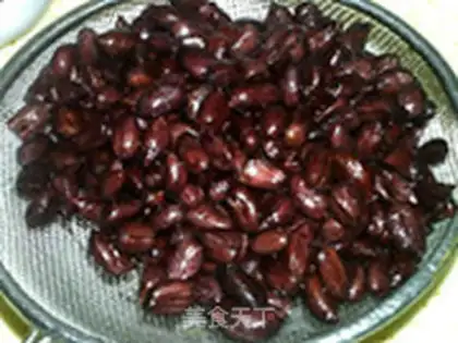 Make Black peanuts in New Orleans step 6