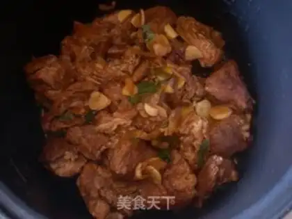 Make New type of braised pork with beer step 12
