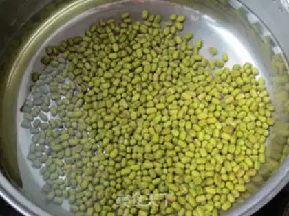 Make The silver-eared green beans step 1