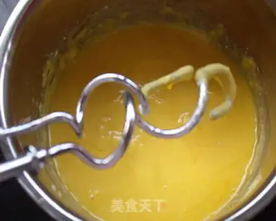 Make Fresh fruit mousse cake step 3