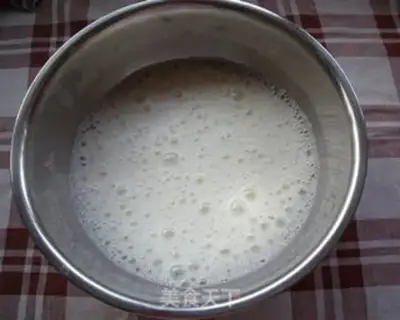 Make Fresh fruit mousse cake step 4