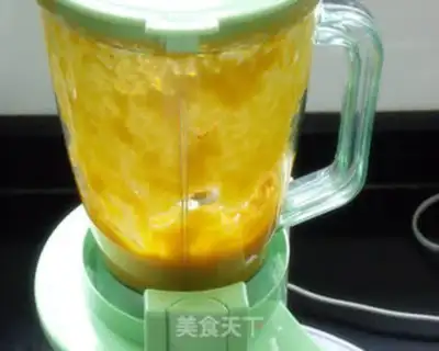 Make Fresh fruit mousse cake step 9