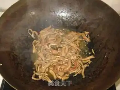 Make Sausage cabbage step 4