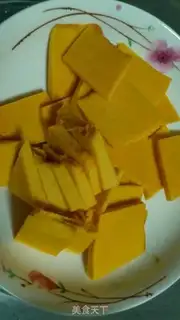 Make Pumpkin potato head step 1