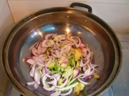 Make Sauce pot step 6
